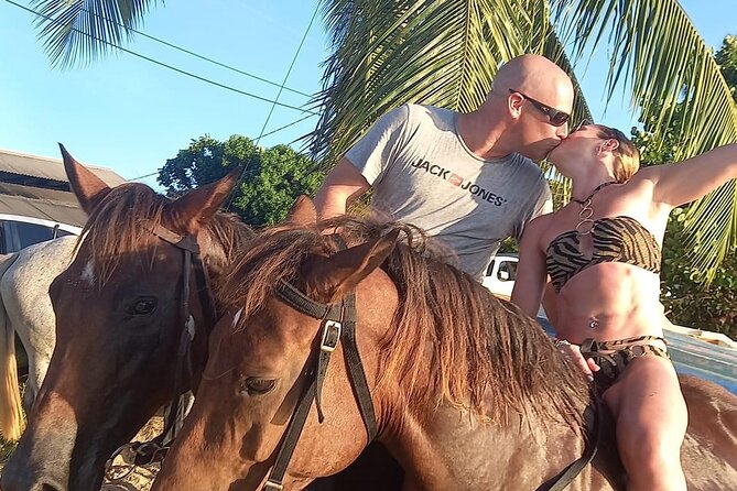 2 Hour Horseback Riding Sunset Tour with Dore's Riding Stable - Why the sunset swim is the star