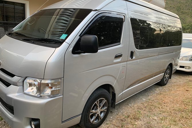 Airport Transfer Private: One-way - Hewanorra & George Charles Airport - Booking details that matter