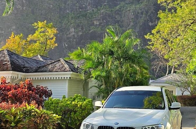 Airport Transfer to Secrets Resort and Spa (Round Trip) - What $130 per person really buys you