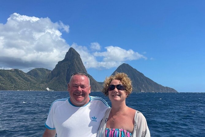 Best Of Full-Day Snorkeling & Beach Excursion with lunch & drinks - Why the boat matters in St. Lucia