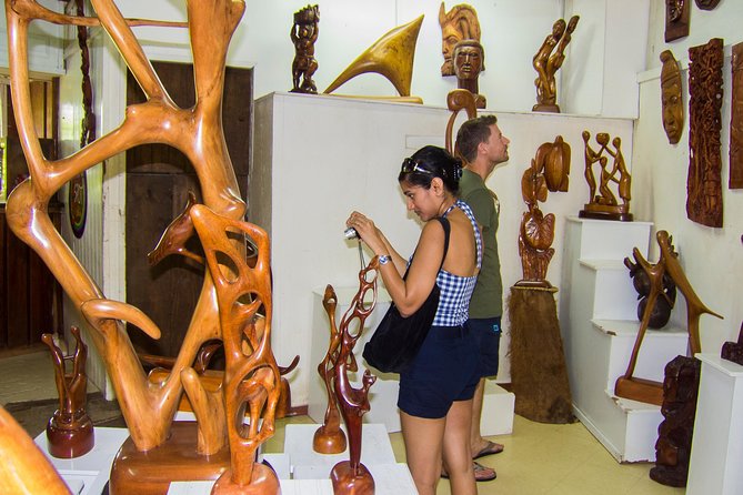 Couples Private St. Lucia Highlights Tour - Botanical gardens and island flavors