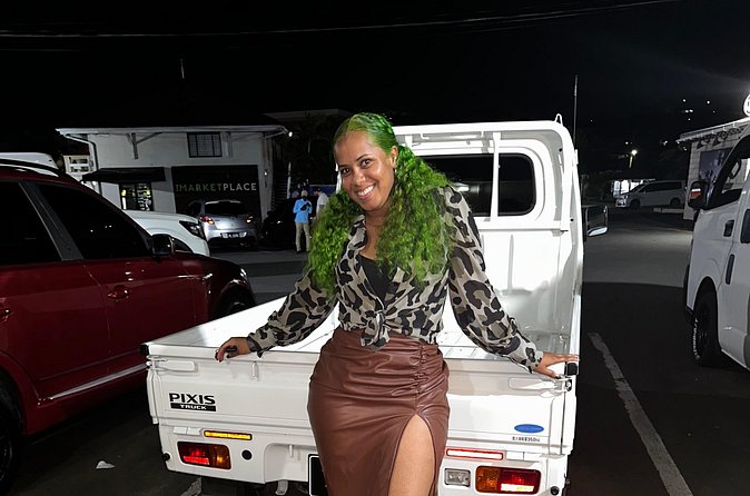Friday night street party Private transfer & guide - What the private format is worth at $100 per person