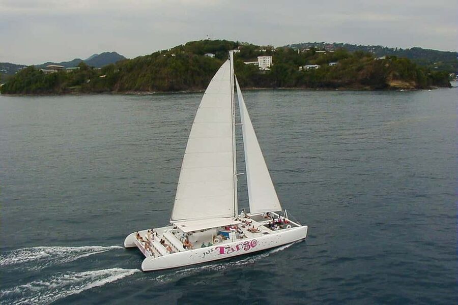 From Castries: Full-Day Catamaran Tour to Soufriere - Sulphur Springs and the volcano choice