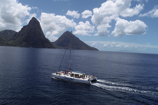 Hop & Drop Soufriere Transfer - Comfort, Crew, and Practical Details
