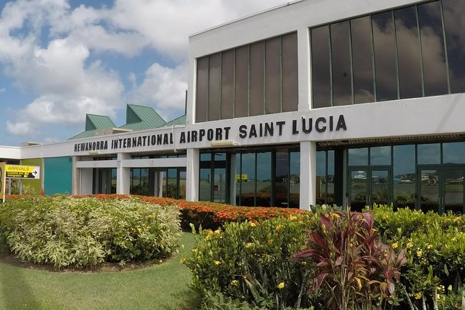 International Airport VIP Service(Expedited Arrival)& Free Transfer - No waiting - The private driver and included drink