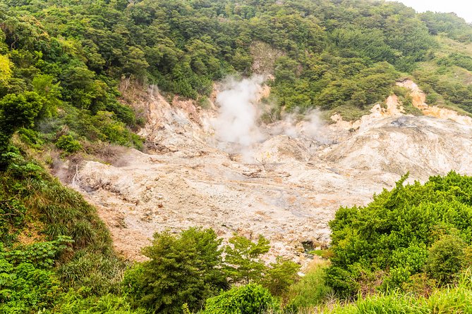 Magical Soufriere: A Tour of St Lucia - Sulphur Springs and the drive-in volcano