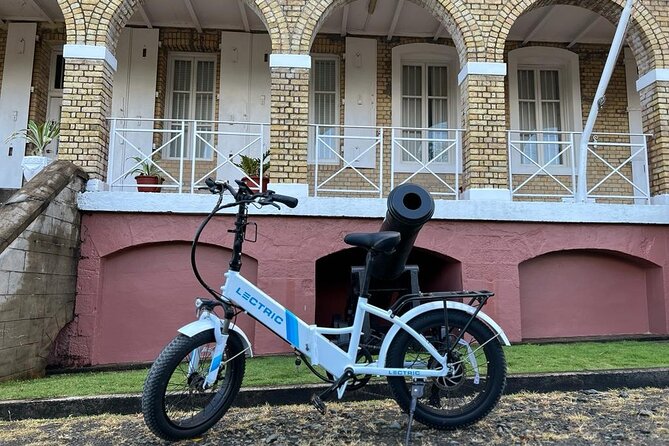 Private E-bike Tour in St. Lucia Northern - The Ride Between the Stops