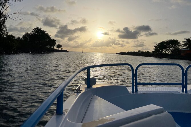 Private Sunset and Snorkel Cruise - Where Pigeon Island fits into the plan