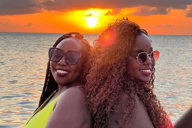 Private Sunset Cruise in St. Lucia - A sunset cruise with a clear purpose