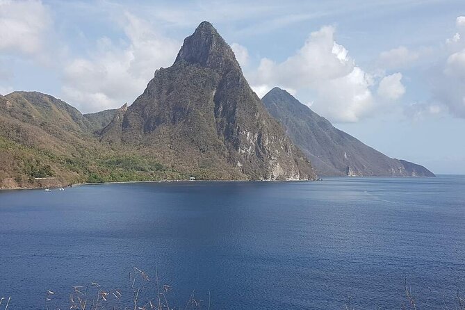 Soufriere Piton Hike Adventure - Starting Gros Piton with a private guide