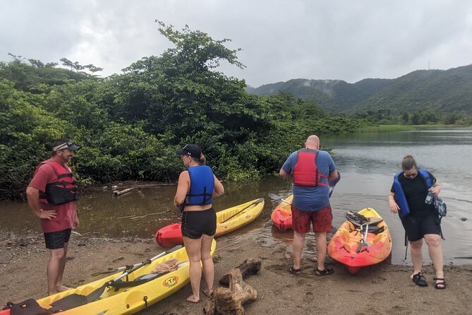 Splash Adventure Jeep and Kayak Safari - A 30-minute look at Roseau plantation life