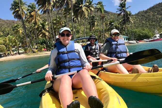 Splash Adventure Jeep and Kayak Safari - The jeep ride along the seaside road