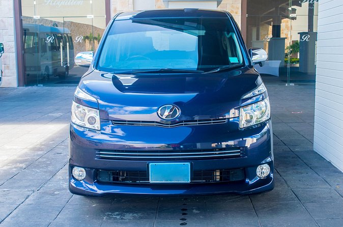 St Lucia Airport Shuttle from Hewanorra Airport (UVF) - Round Trip - Drivers who make the ride more useful