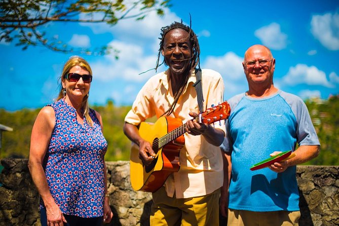 St Lucia Cruise Ship Excursion - Soufriere brings the Pitons into view