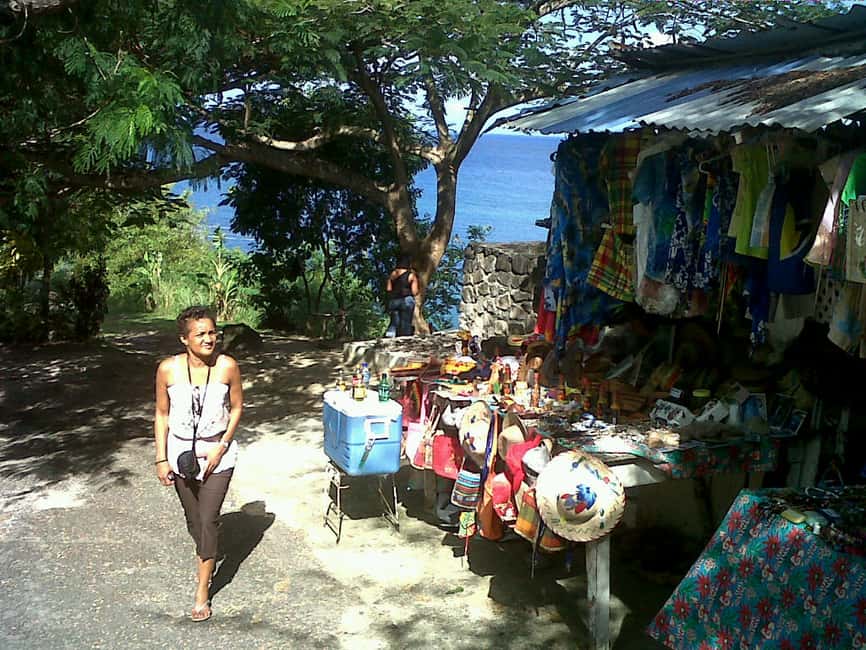 St Lucia Full-Day Dream Tour - Marigot Bay adds a postcard pause