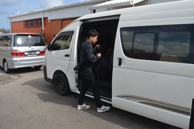 St Lucia Ground Transportation- Hotel and Airport Transfers UVF - A private arrival at UVF