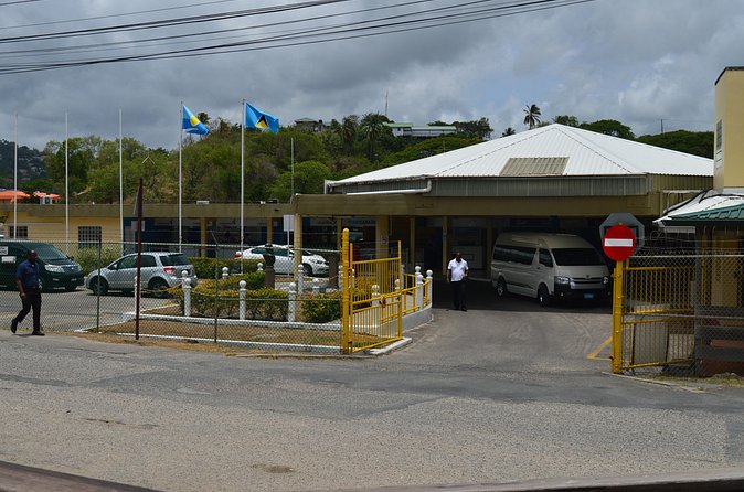 St Lucia Ground Transportation- Hotel and Airport Transfers UVF - Comfort without a shared shuttle