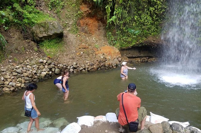 St Lucia Highlights Tour - Marigot Bay and the appeal of a natural harbor