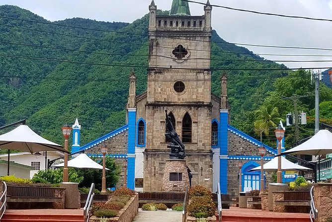 St Lucia Highlights Tour - Seeing the Pitons, a UNESCO World Heritage site