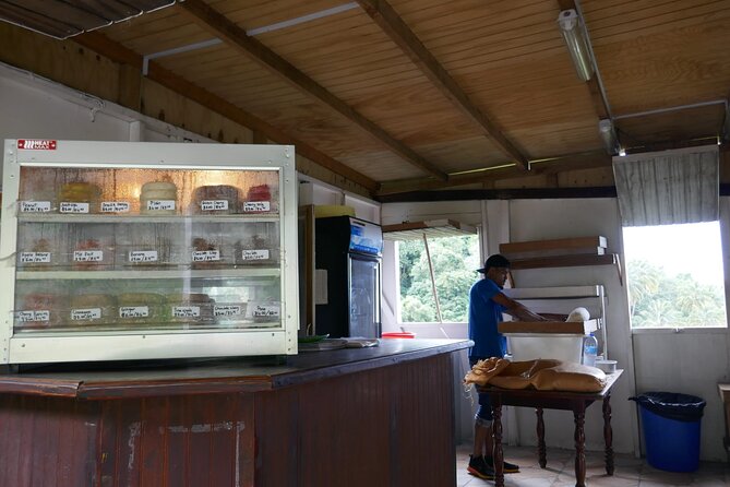 St Lucia Island Excursion Day Tour - Reaching Soufriere and the La Soufriere volcano