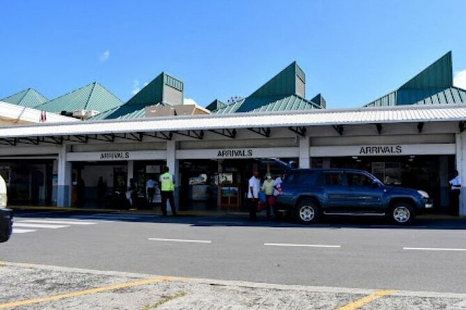 St. Lucia Private Airport Transfer to Royalton Resort and Spa - Who should book this service