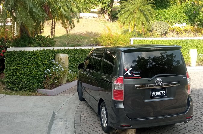 St. Lucia Private Airport Transfers from UVF (GROUPS of 4) - Who gets the best value from the $120 price