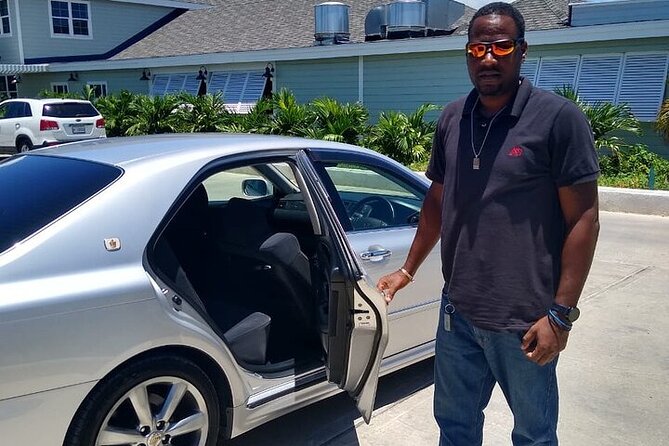 St Lucia Round Trip Private Transfer from Hewanorra UVF airport - A Clean Car and a Courteous Driver