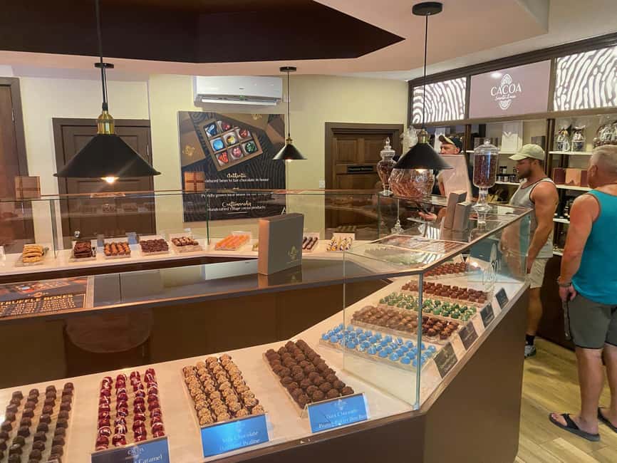 St. Lucia: Rum Distillery and Chocolate Making Experience - Marigot Bay makes a smart first stop