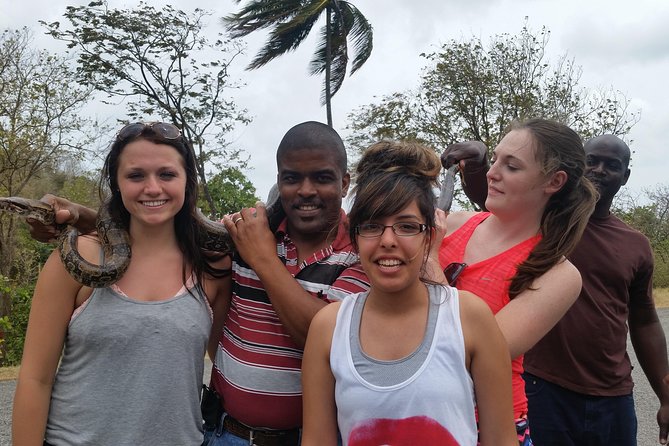 St Lucia Shore Excursion: Land & Sea Tour - Castries and Morne Fortune: a quick introduction to the capital