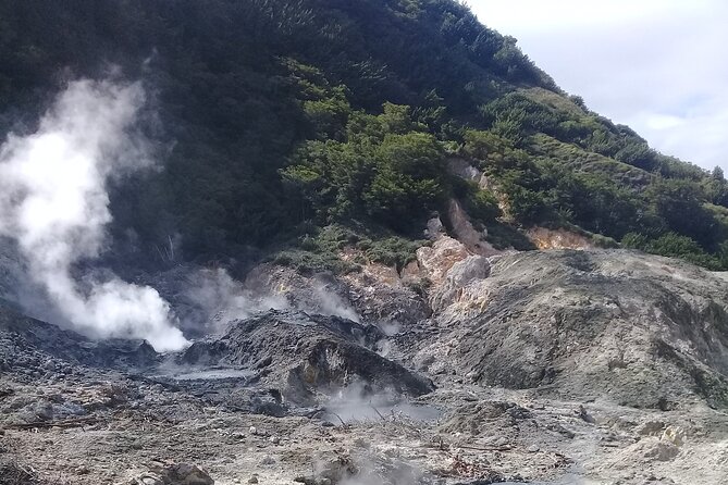St Lucia Sulphur Springs Drive- in Volcano Tour & Therapeutic Mud baths - A private road trip through St. Lucia